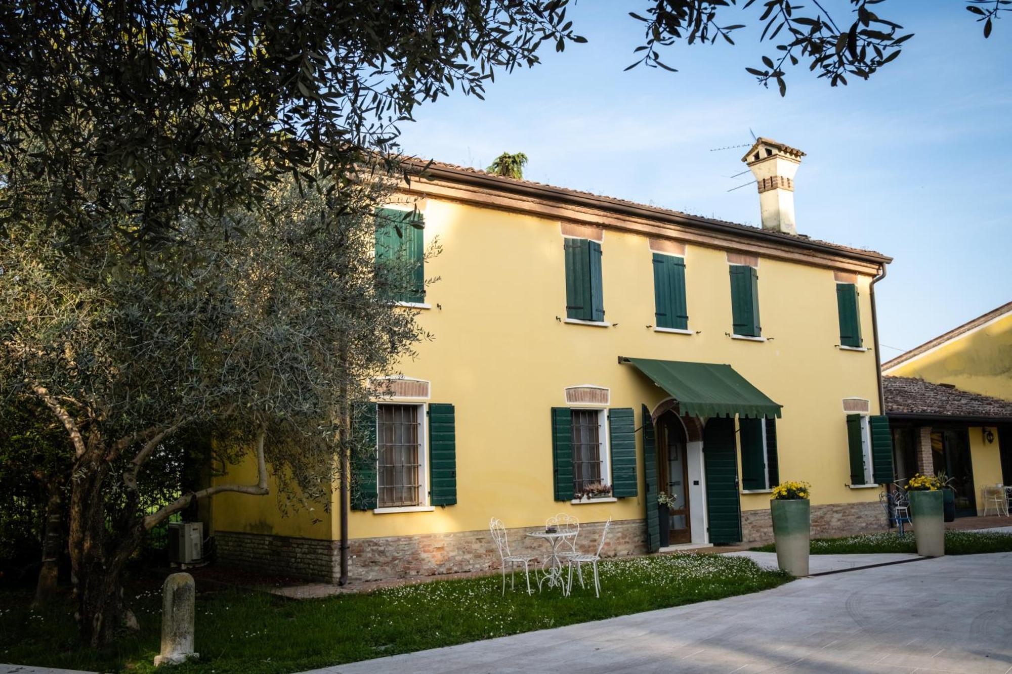 Agriturismo Corte Capiluppia Curtatone Exteriör bild
